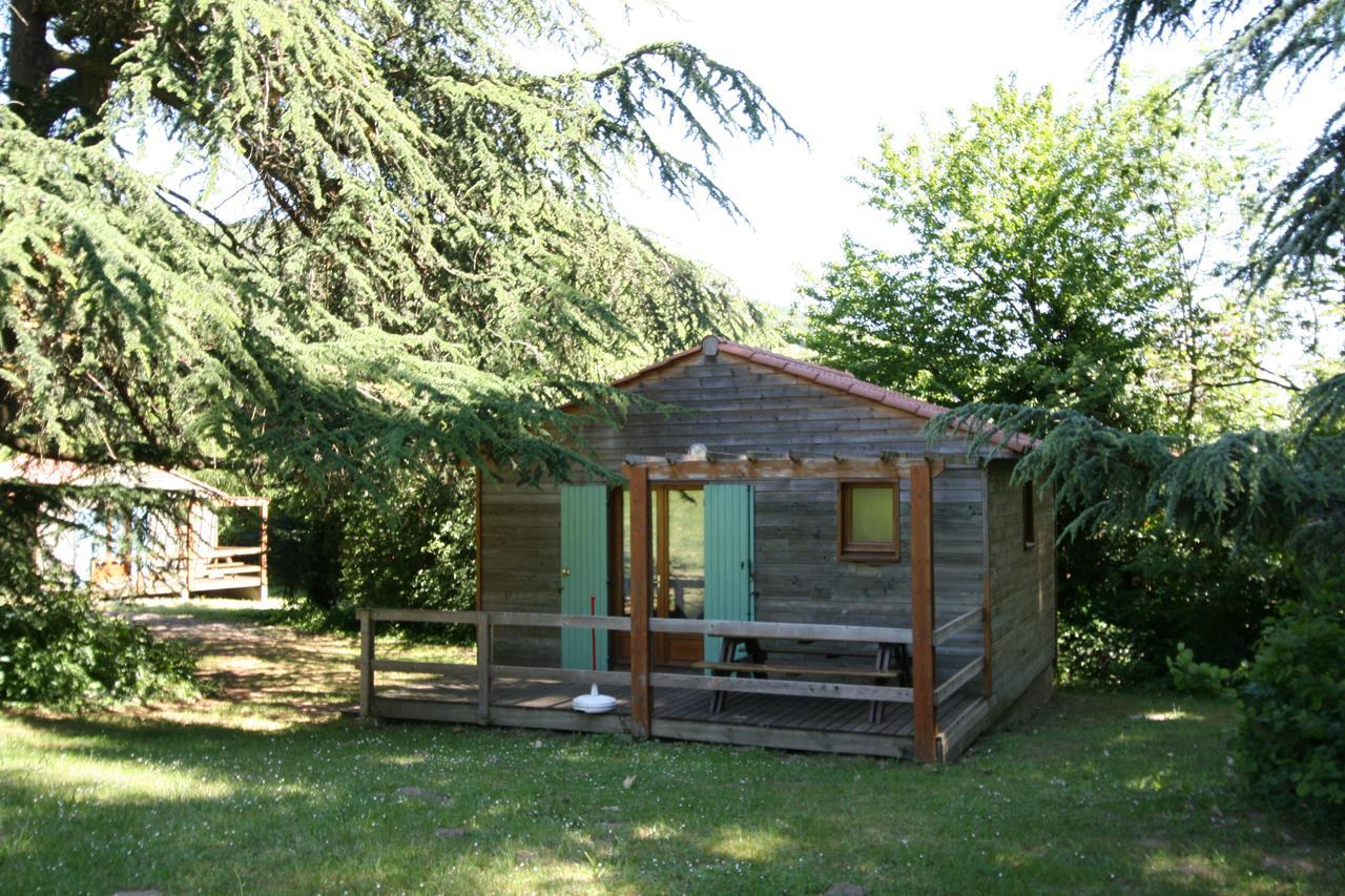 Les Chalets Du Domaine Des Soyeux Saint-Julien-Molin-Molette Exterior photo
